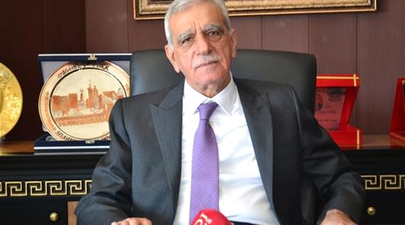 الرئيس السابق لبلدية ماردين أحمد ترك (أرشيف)