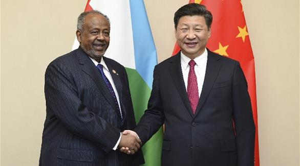 الرئيس الصيني شي جين بينغ و الرئيس جيبوتي إسماعيل عمر جيله (أرشيف)