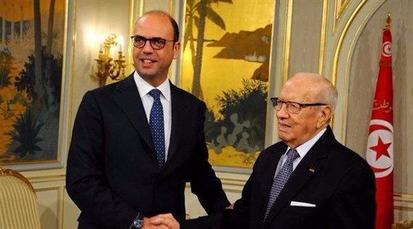 الرئيس التونسي الباجي قائد السبسي ووزير الخارجية الإيطالي انجيلينو ألفانو (أرشيف)