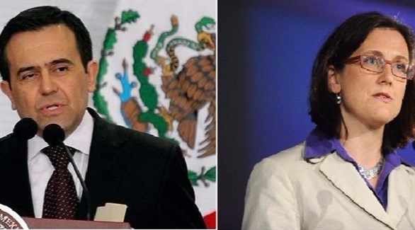مفوضة الاتحاد الأوروبي سيسيليا مالمستروم ووزير الاقتصاد المكسيكي إيلدفونسو جواخاردو (أرشيف)