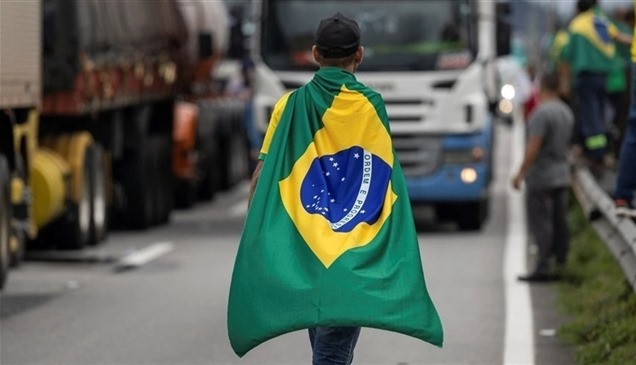 قاض برازيلي يلغي تعليق استخدام تلغرام