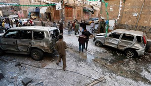بعد انفجار عبوة ناسفة.. مقتل وإصابة 17 جندياً حكومياً في اليمن