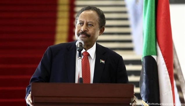 النيابة العامة السودانية توجّه اتهامات إلى حمدوك