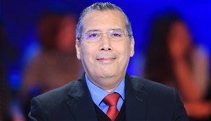 تونس توقف مقدم برامج تلفزيونية ومعلق 