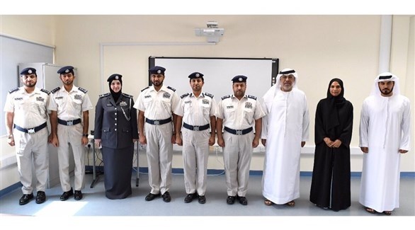 تعاون بين شرطة أبوظبي والتعليم والمعرفة (تويتر)