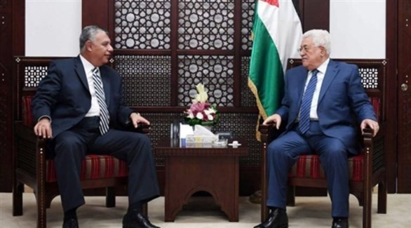 الرئيس الفلسطيني، محمود عباس، ورئيس المخابرات المصرية، عباس كامل (أرشيف)