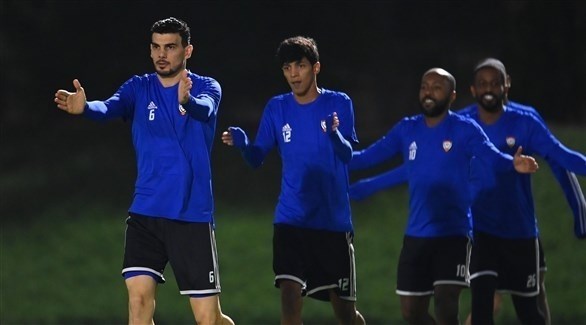 لاعبو منتخب الإمارات يستعدون لتونس (المصدر)