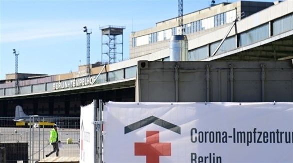 مركز لكشف فيروس كورونا  أمام مطار برلين (أرشيف)